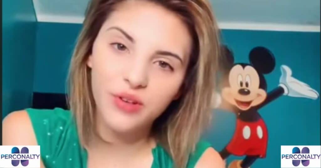 Chelsie Deville